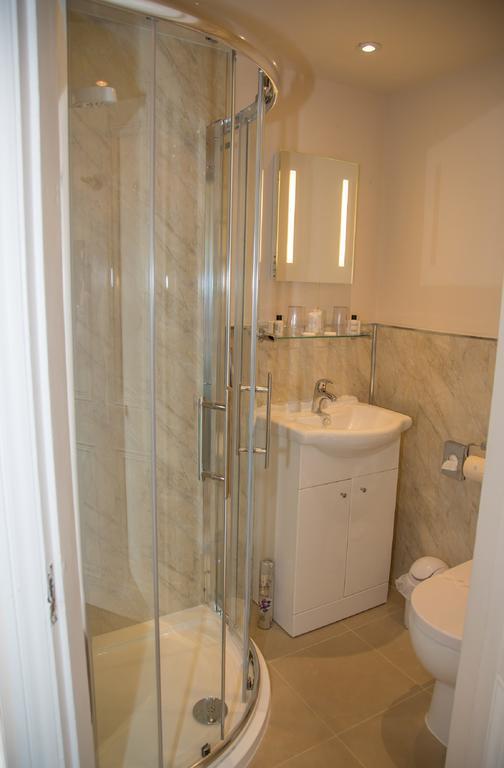 Bed and Breakfast Southbank House Херефорд Экстерьер фото